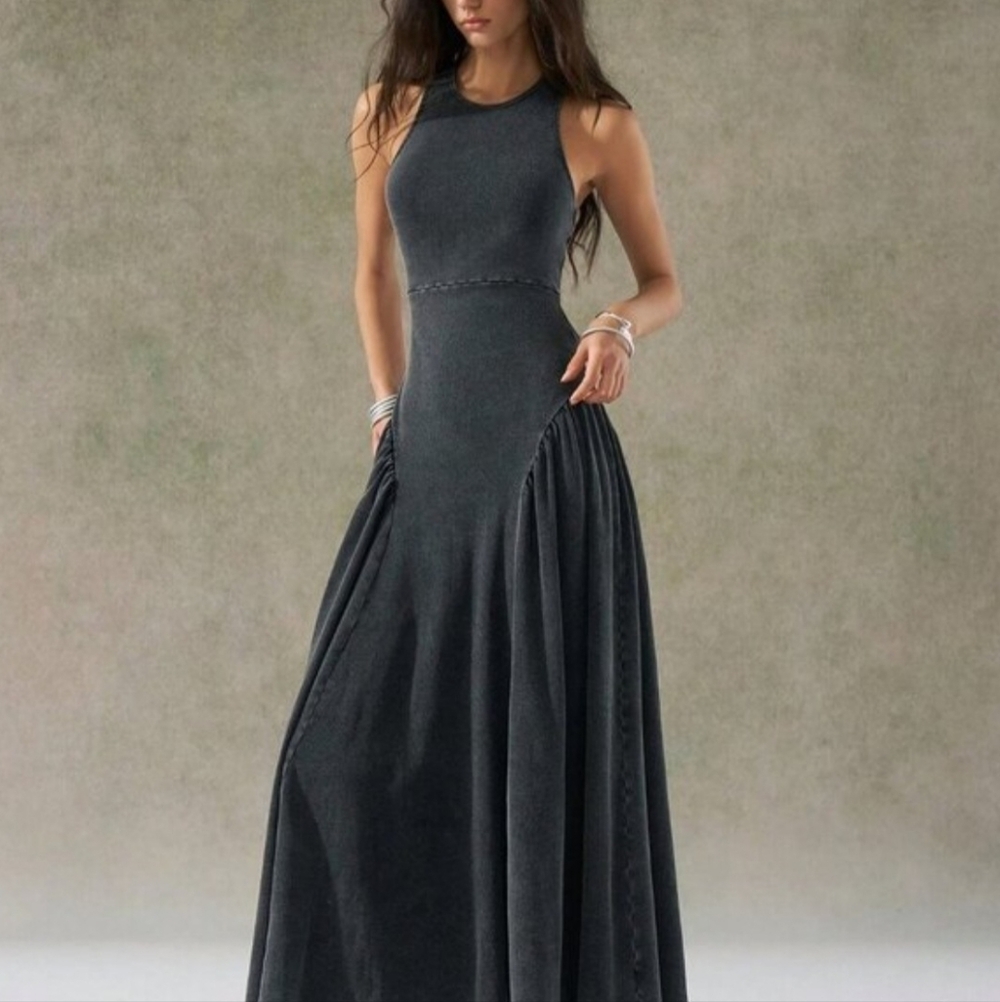 Black Casual Women's Distressed Wash Backless Design Dress - Picture 3 of 4